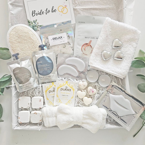 BRIDE TO BE Spa gift box for women, Pamper hamper gift for her, Engagement Pamper Gift set, Home spa day kit, Wedding Self care package