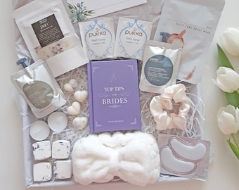 BRIDE TO BE Spa gift box for bride, Luxury Pre Wedding Pamper hamper gift, Engagement pamper Gift set, Self care sets kits for bride to be