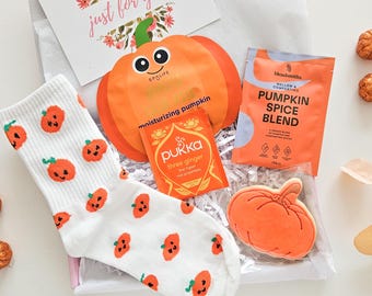 HELLO PUMPKIN autumn self care box, fall pamper hamper, cosy care package for her, treats gift set, spa kit, letterbox gift for women