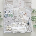 MUMMY TO BE Pregnancy Spa gift box, Baby mama pamper hamper, New mum self care gift set, New baby arrival gift, Bump to baby hamper product logo