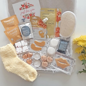 AUTUMN SELF-CARE spa gift box, September October birthday hamper, fall pamper gift box for her, beauty relaxation Pamper box, get well soon