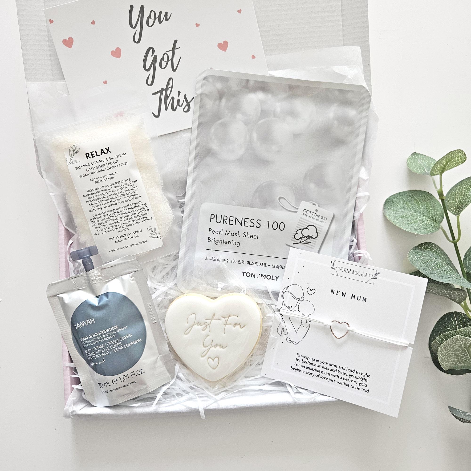 NEW MUM ESSENTIALS Spa Gift Box, New Mum Pamper Hamper, New Mummy Self ...