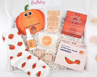 AUTUMN GIFT Box for Her, Pumpkin Spice Birthday Gift, Halloween Boo Basket, Cosy Self Care Hamper, Fall Gift for Women, Luxury gift box