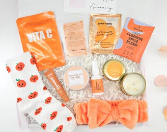 AUTUMN GIFT BOX for Her, Pamper Hamper, Autumn Care Package, Autumn Self Care Gift, Cosy Gift for Her, Halloween Gift box