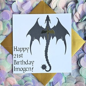 Carte d'anniversaire Andarna et Tarin personnalisée illustrée de manière amusante, inspirée des dragons de la quatrième aile. Parfait pour les amateurs de livres !
