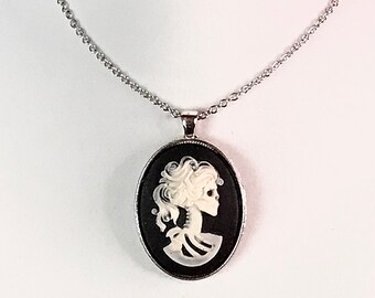 Skull Lady Cameo Maiden Lolita Day of the Dead Pendant Necklace