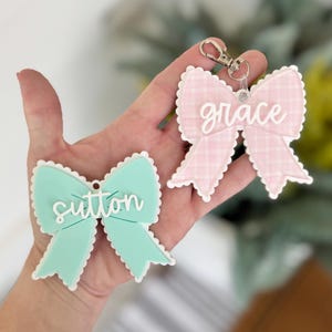Scalloped Bow Backpack Name Tags - School Bookbag Lunch Box Name Tags - Personalized Name Thas