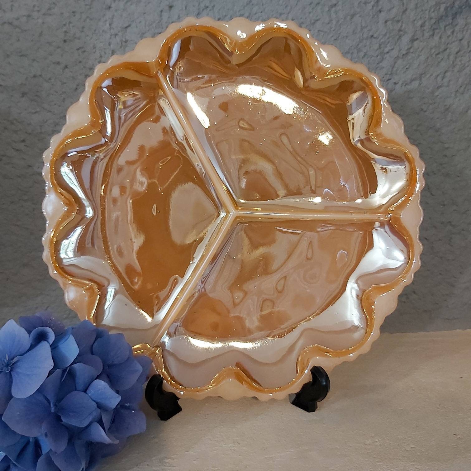 Vintage 1950S Anchor Hocking, Fire King, Peach Lustre, Divider Dish, Condiment, Plateau de Relish, S