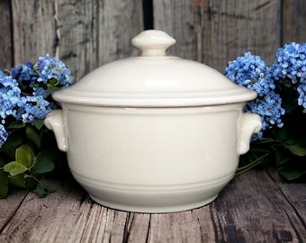 Antique Cream Coloured Individual Casseroles Dishes with Lids | Individual Onion Soup Bowls | Possibly Sarreguemines