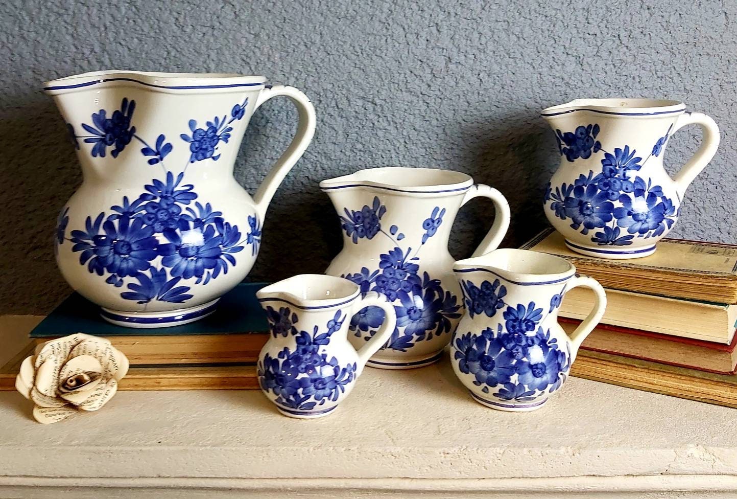 Ensemble Vintage de 5 Cruches Italiennes - Pichet, Bassano Pottery Pichets en Céramique, Belles Coul