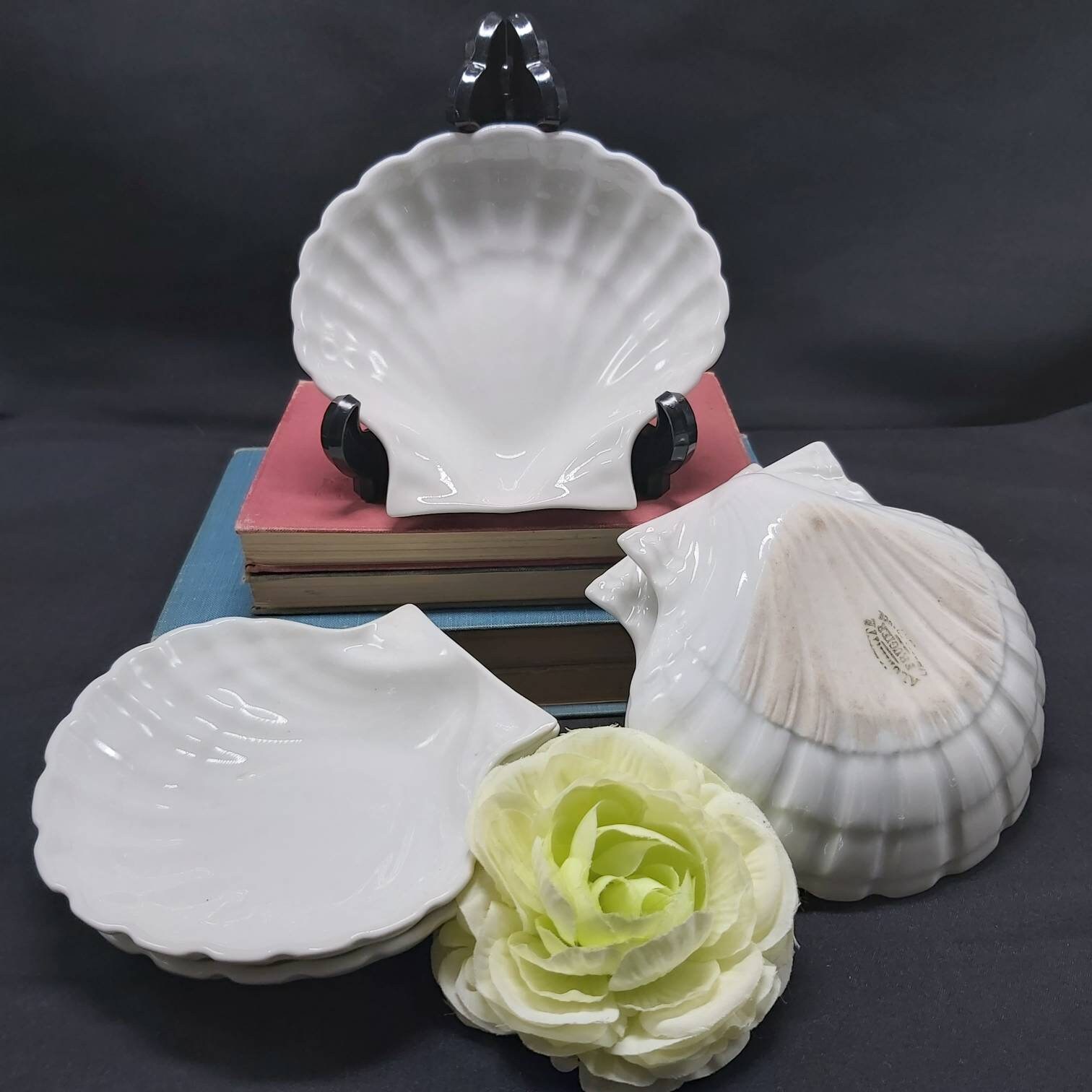Set Vintage de 5 Porcelaine Blanche Aluminite Frugier' Limoges France Pétoncles, Sel, Beurre, Plats 
