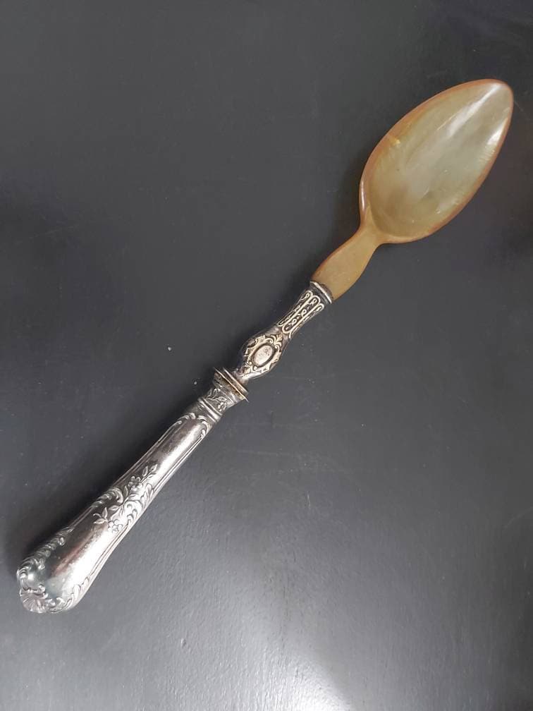 Vintage Français Horn/Silver Plated Salad Server, avec de Délicats Détails en Argent, Cuillère, Port