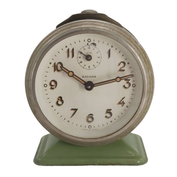 Vintage French Bayard, wind up mechanical alarm clock, Green Coloured, French retro home decor, French vintage decor, working Alarm Clock