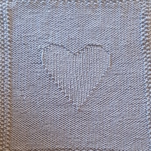 Baby blanket - Knitted Heart blanket for bassinet/crib/pram  Reversible handknit