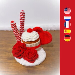 Be My Valentine cupcake crochet pattern - Valentine cupcake crochet pattern - Heart crochet pattern - Rose crochet pattern - Valentine gift