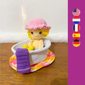 Lucy takes a bath crochet pattern - Baby girl doll crochet pattern - Doll in a bath crochet pattern - Amigurumi doll pattern
