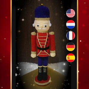 Crafty Nutcracker crochet pattern -Notenkraker haakpatroon -Patron Casse-Noisette -Häkelmuster Nussknacker -Patrón ganchillo Cascanueces