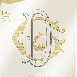 Può includere: Un monogramma dorato e argentato con le lettere "DG" e "GD" intrecciate. Le lettere sono su uno sfondo bianco con un bordo dorato. Il testo "Download digitale DUOGRAMS" è in basso nell'immagine.