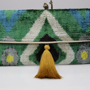 Bolso de mano de terciopelo de seda verde azulado, bolso de mano hecho a mano con cierre magnético y espacio para correa de hombro, bolso pequeño, regalo único