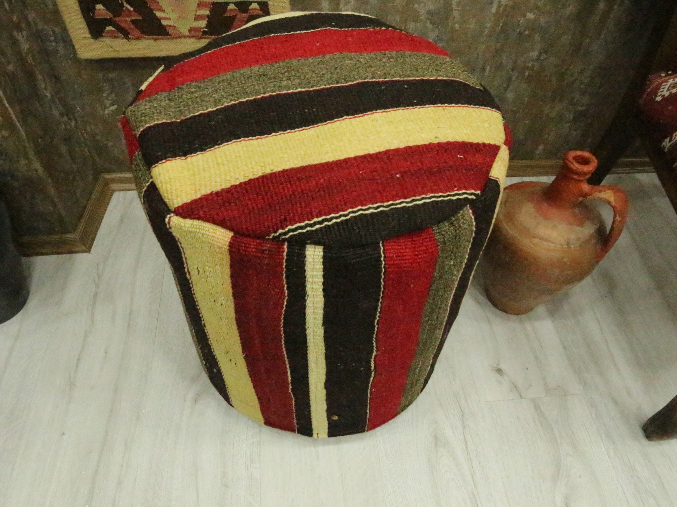 18x18 Naturel Black Red Rug Pouf Kilim Pouf Etsy