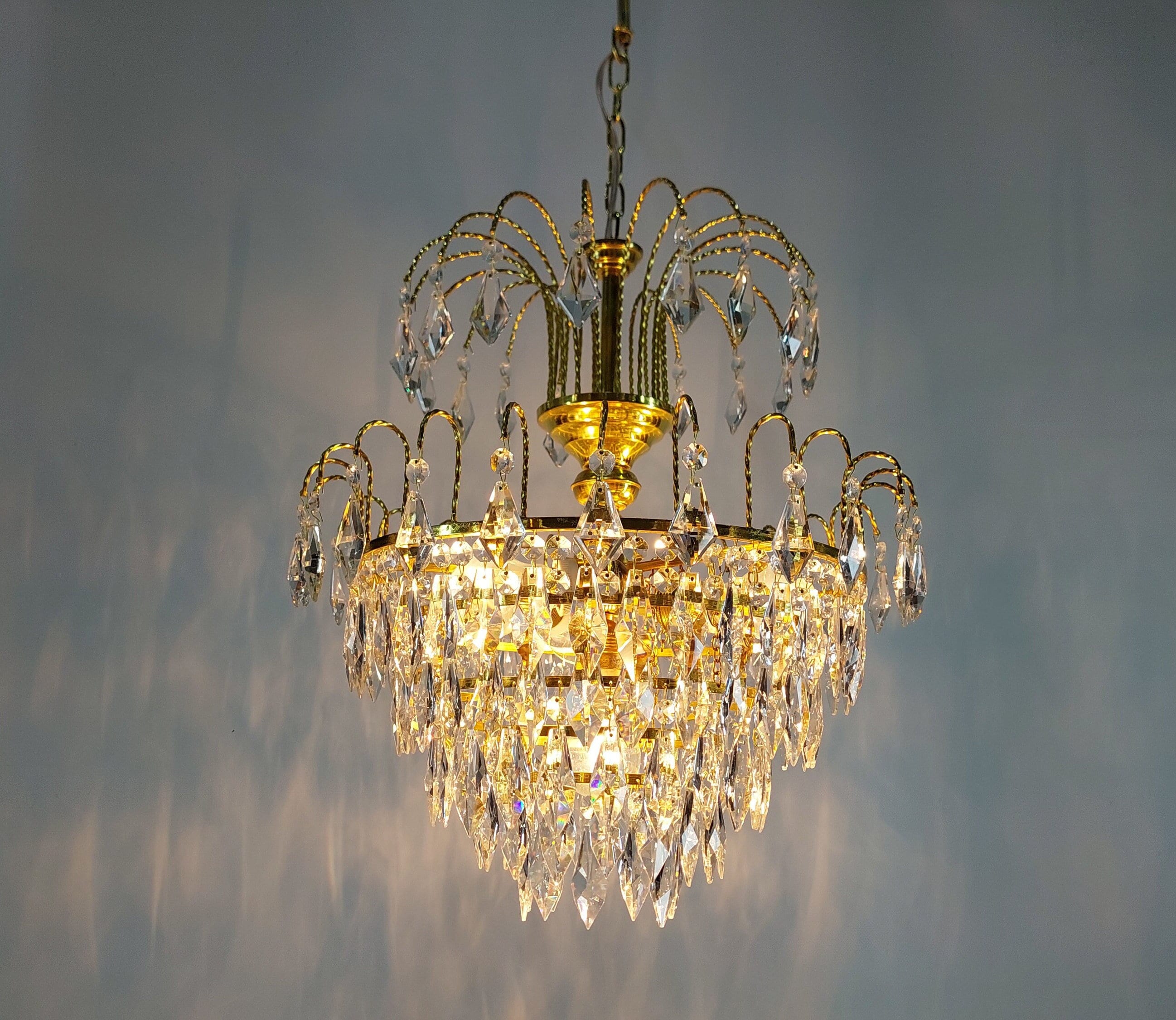 アンティーク　ピクルスジャー Antique Vintage brass and Crystal large chandelier with 10