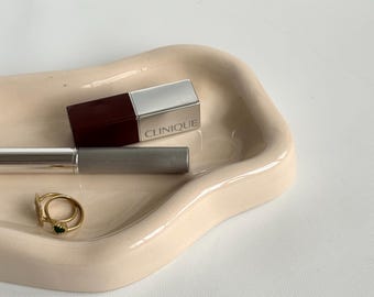 Cloud Irregular Ceramic Chunky Tray Unique Tray Oval Ceramic Tray Jewelry Ring Dish Modern Trinket Tray Asymmetric tray Decorative Modern