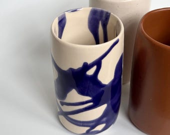 Vaso para batidos / Vaso con pajita / Vaso alto de cerámica / Taza de café helado de cerámica / Bonita con pajita / Taza hecha a mano / Regalo especial de cumpleaños