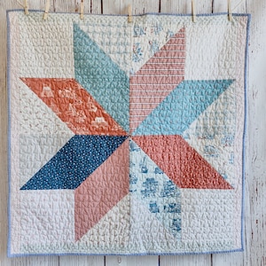 Vintage style baby quilt, Beachy baby quilt, Summer baby quilt, Patchwork baby quilt, Handmade baby quilt, Baby quilt handmade