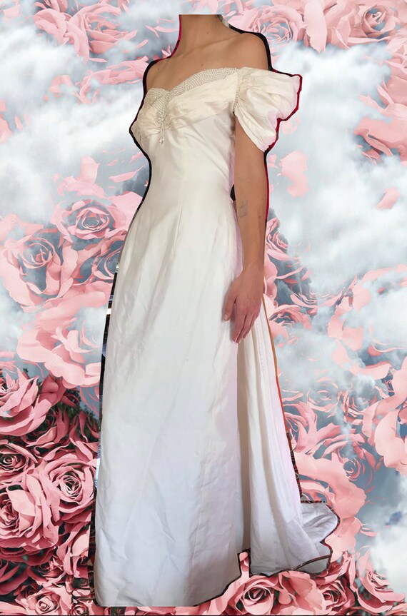 Vintage 1940s Wedding Dress w/ Train