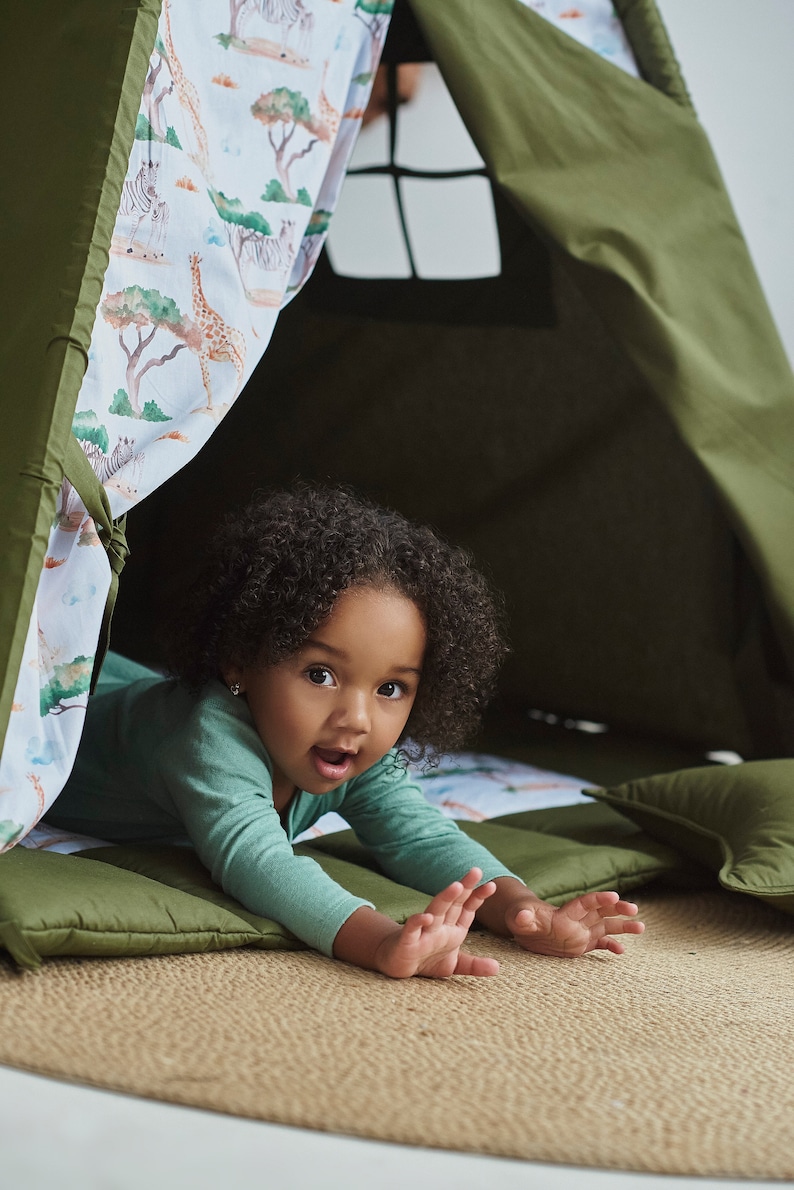 Teepee verde/tenda Teepee per bambini, regalo per il 1 compleanno, zona giochi al coperto, tende da gioco al coperto per ragazzi e ragazze, tenda Teepee per bambini immagine 2