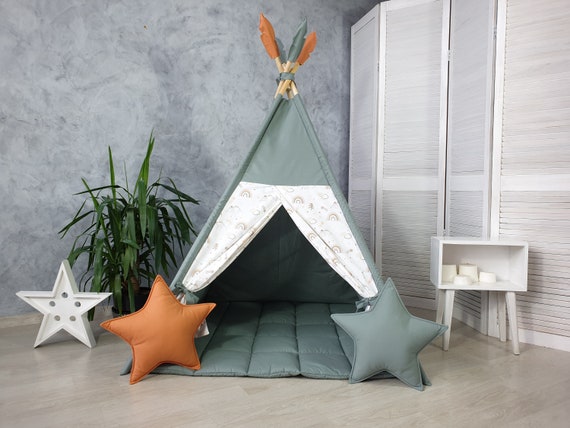 Outdoor teepee playhouse 2025
