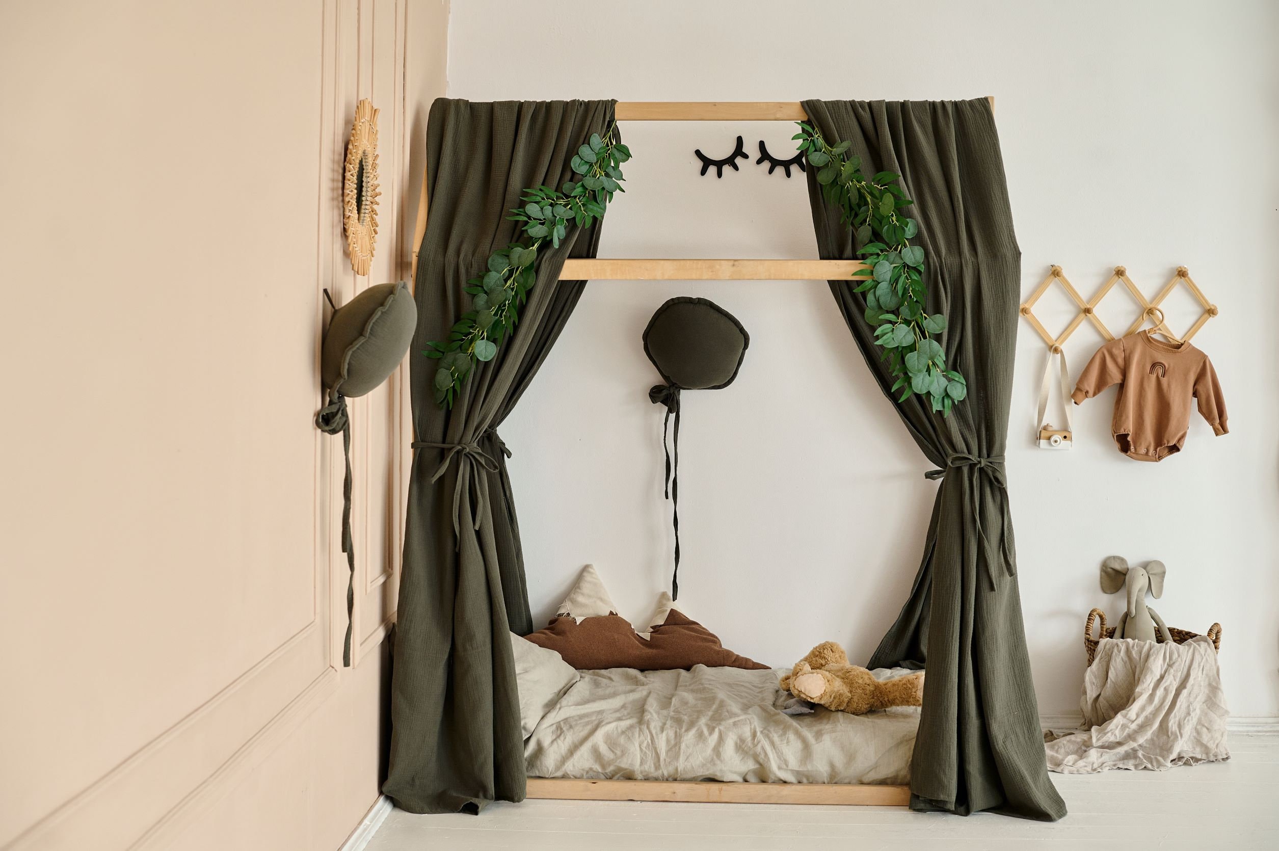 Jungle canopy sale bed