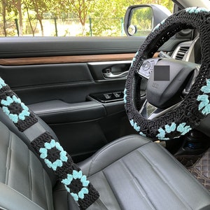 steering wheel cover,crochet steering wheel cover,Flower steering wheel cover Universal 14-15 inch for Women Men,car accessories - black