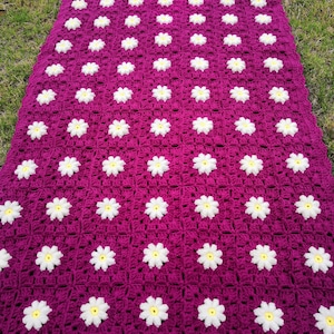 Crochet daisy blanket,Granny Square blanket,Crochet granny square blanket,granny blanket,crochet afghan blanket,handmade blanket