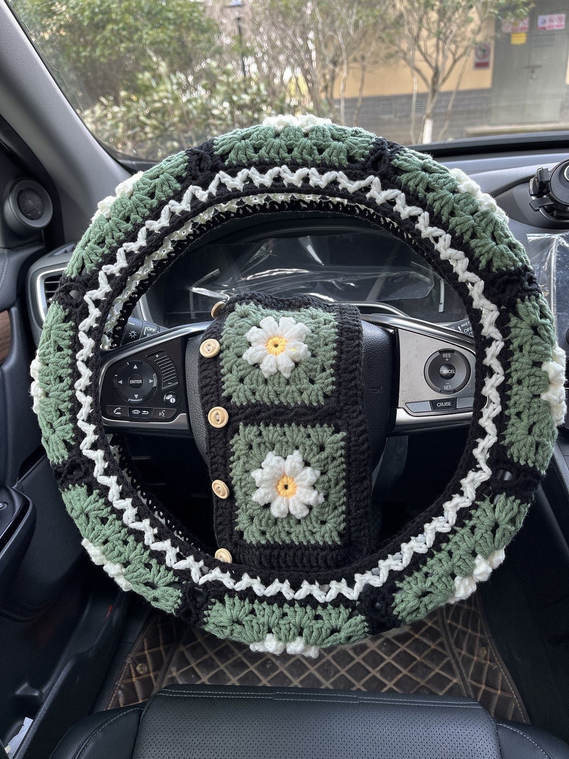 アクセサリーand雑貨セットB ハンドメイドクロシェデイジーカーアクセサリー：ハンドルカバーと