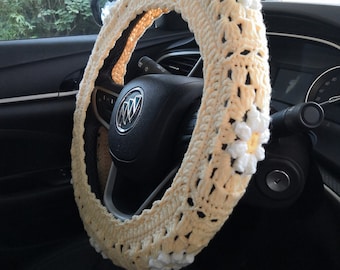 Crochet Daisy Steering Wheel Cover: Handmade Eco-Friendly Car Accessory