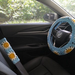 Crochet Sunflower Steering Wheel Cover: Boho Car Accessory