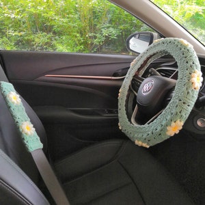 Crochet Daisy Steering Wheel Cover,Steering Wheel Cover,Daisy Seat Belt Cover,Steering Wheel Cover Crochet,Crochet car accessories for women