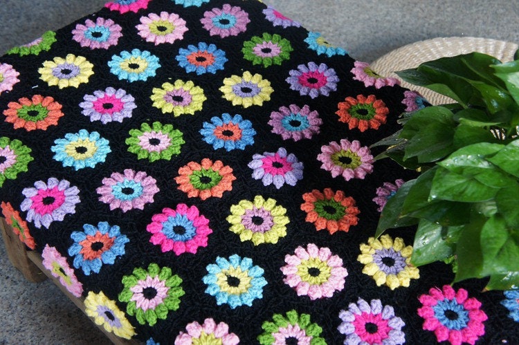 Oma Platz Gänseblümchen häkeln Decke, Oma Platz Decke, handgemachte Decke,  BabyDecke, Blume afghanische, häkeln Bettdecke, häkeln Runde Decke - .de