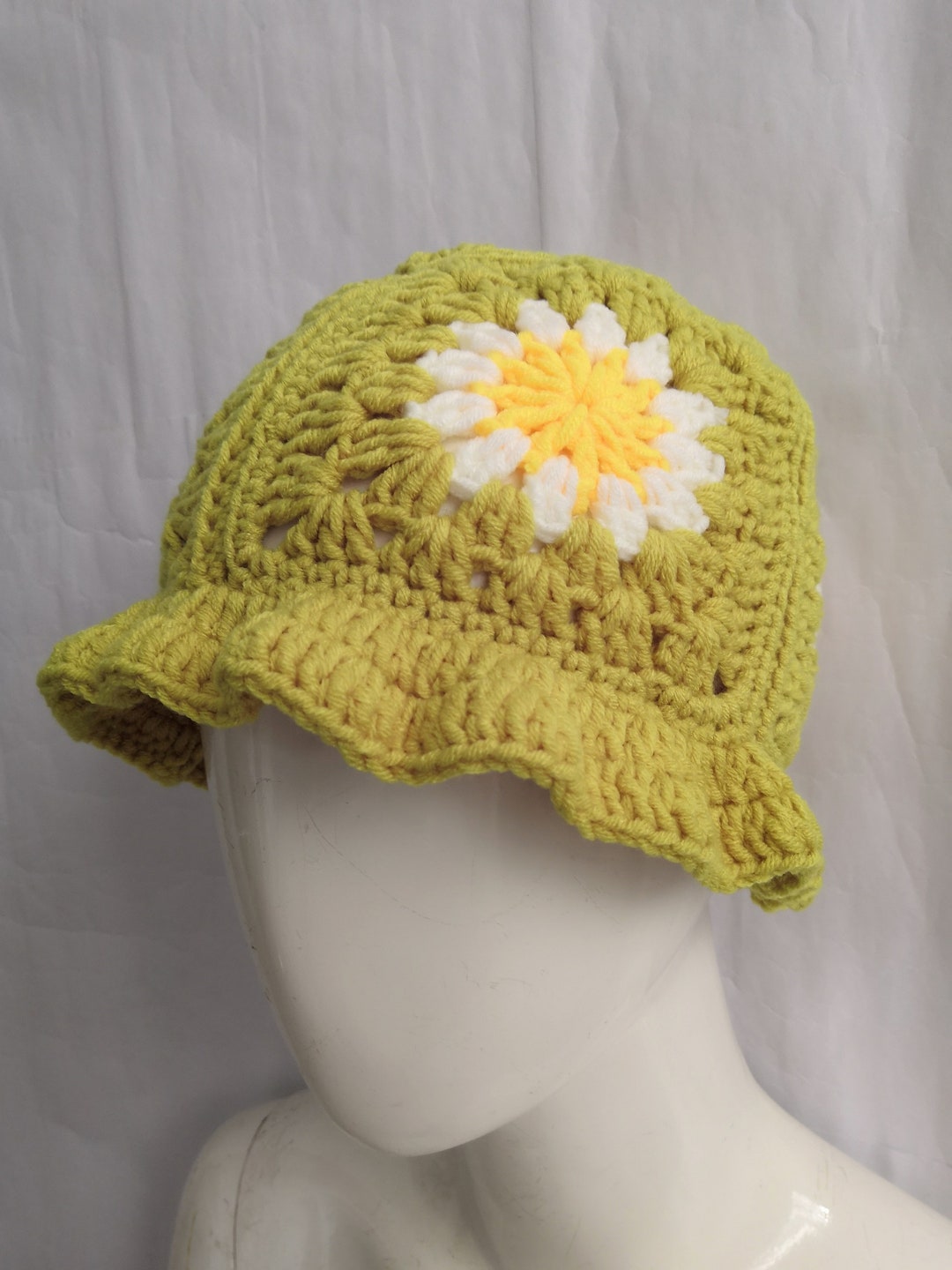 Crochet Granny Square Bucket Hat: Handmade Hippie Sunflower  display picture 3