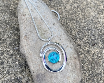 Glittering Turquoise Dichroic Glass Set In A Spiral Design Silver Plated Pendant FREE P&P