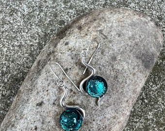 Iridescent Turquoise Dichroic Glass In A Silver Plated Wiggle Design Earrings FREE P&P