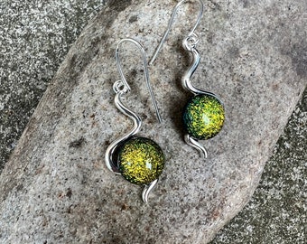 Golden Citrus Yellow Dichroic Glass Set In A Silver Plated Wiggle Design Earrings FREE P&P