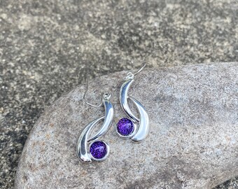 Stunning Purple Dichroic Glass Set In A Silver Plated Wishbone Style Design Earrings FREE P&P