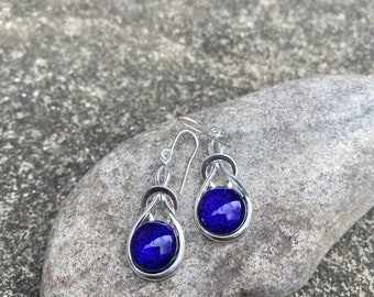 Stunning Dark Blue Dichroic Glass Set In Silver Plated Earrings Of A Celtic Knott Design FREE P&P