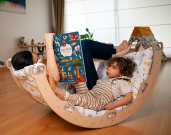 Mobili Montessori, arco da arrampicata con cuscino dal design fenicottero e rampa da arrampicata e scorrevole, altalena per bambini da interno