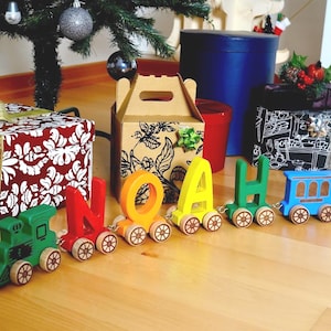 Tren de madera con alfabeto, rompecabezas con nombre personalizado, regalo para baby shower, juguete para el primer cumpleaños, rompecabezas Montessori para niños pequeños, regalo personalizado para recién nacidos.