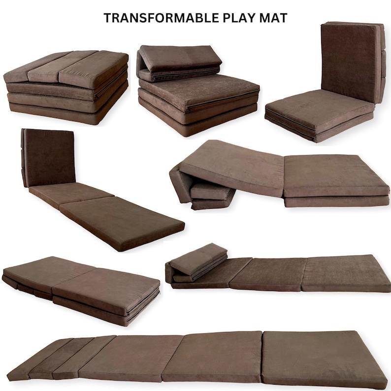 K&ouml;nnte beinhalten: Eine braune, faltbare Spielmatte, die sich in einen Stuhl, eine Couch oder ein Bett verwandeln l&auml;sst. Die Matte besteht aus weichem, bequemem Stoff und ist perfekt f&uuml;r Kinder zum Spielen oder f&uuml;r Erwachsene zum Entspannen.