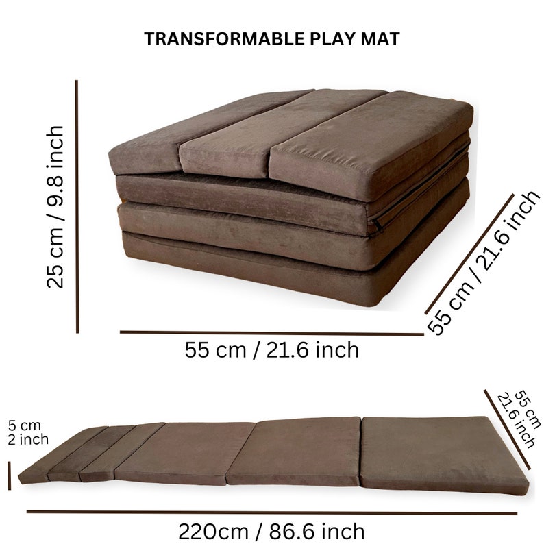 K&ouml;nnte beinhalten: Eine braune, faltbare Spielmatte, die sich in eine Couch verwandeln l&auml;sst. Die Matte ist 220 cm lang und 55 cm breit. Sie ist aus weichem, bequemem Material gefertigt.