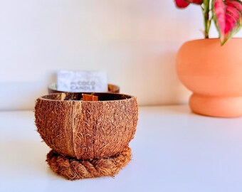 Handgefertigte Kokosnusskerze | Sojawachs | Duftrichtung Grasse | Holzdocht | Originelles Geschenk für Frauen | 200 g Naturkerze